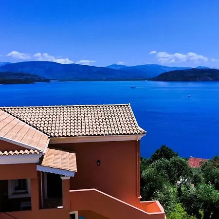 Clios House Semesterbostad Kavalleraina