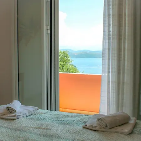 Clios House Tatil Evi *