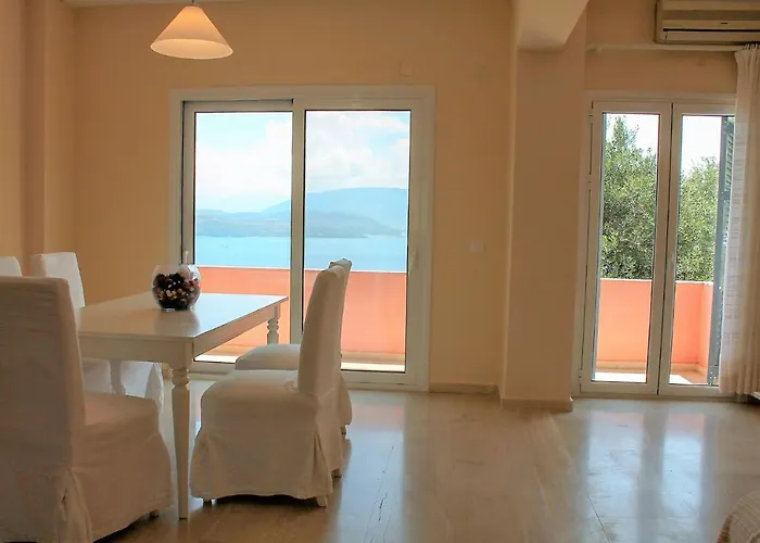 Clios House 펜션 Kavalleraina